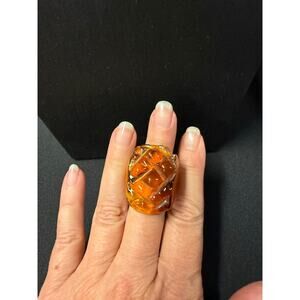 🎉🎉🎉🎉SOLD Sculpted Amber Glass Ring